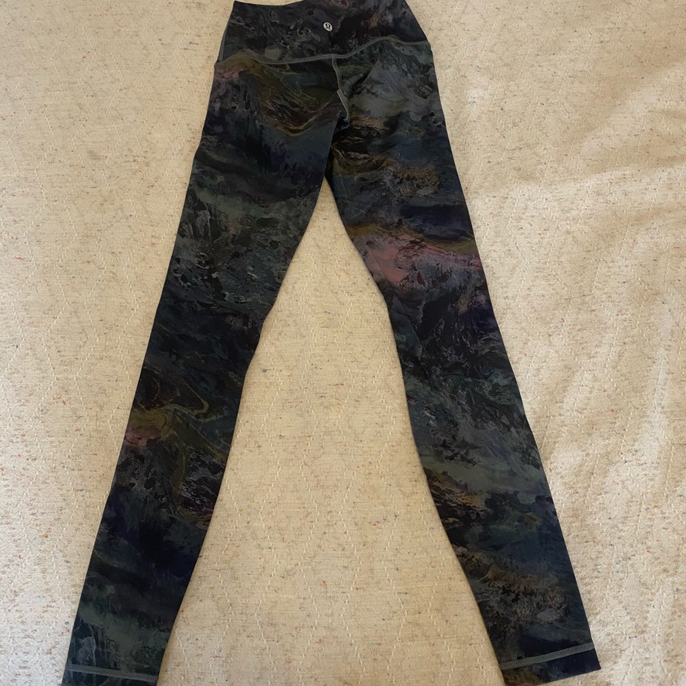 Lululemon Wunder Under Tights